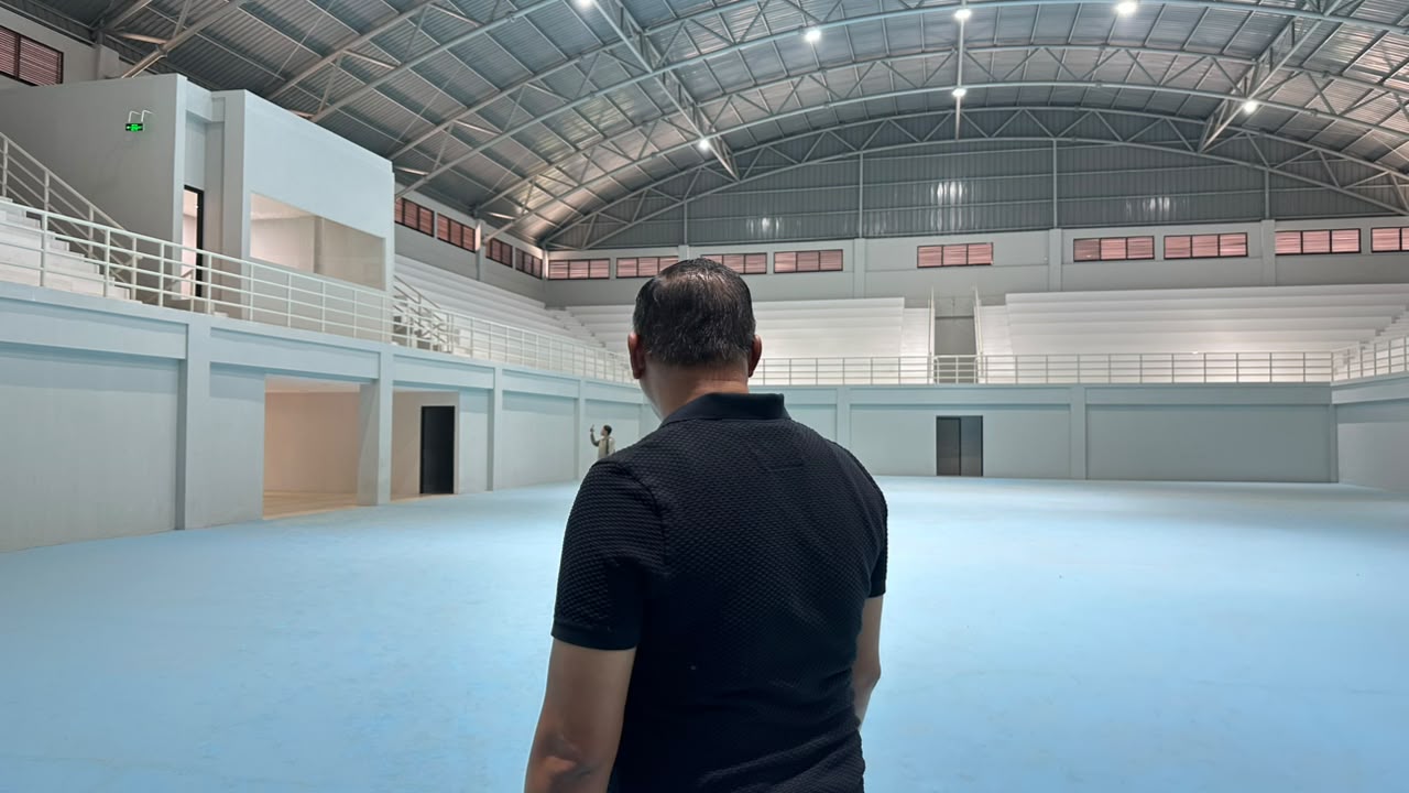 Wali Kota Bekasi Tri Adhianto saat meninjau venue pertandingan Porprov XV Jabar 2026
